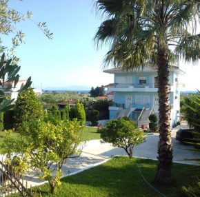 Гостиница Eirini House  Канали